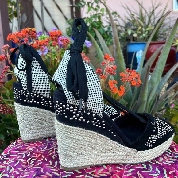 New BCBG Embellished Black Wedge Espadrille Sandals - Picture 8 of 17